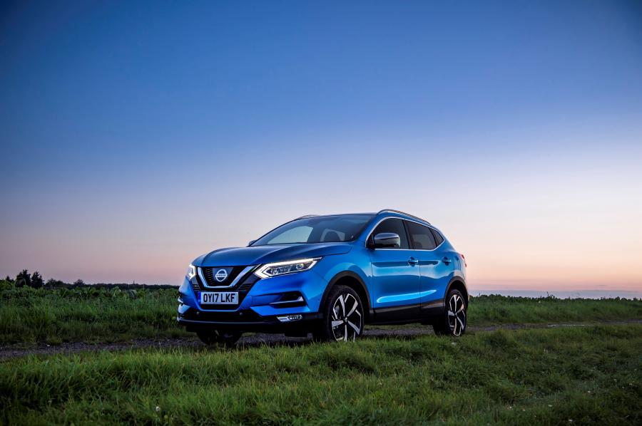  Nissan Qashqai 2017 года  (UK) (фото 10 из 24)